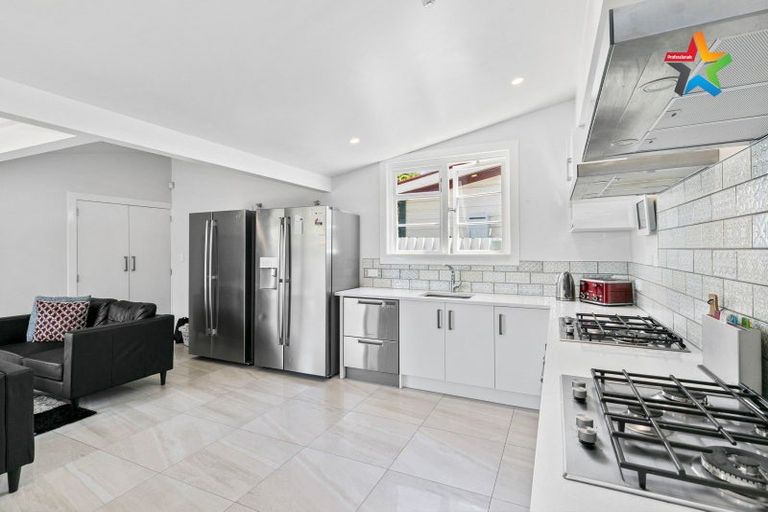 Photo of property in 10 Elizabeth Street, Petone, Lower Hutt, 5012