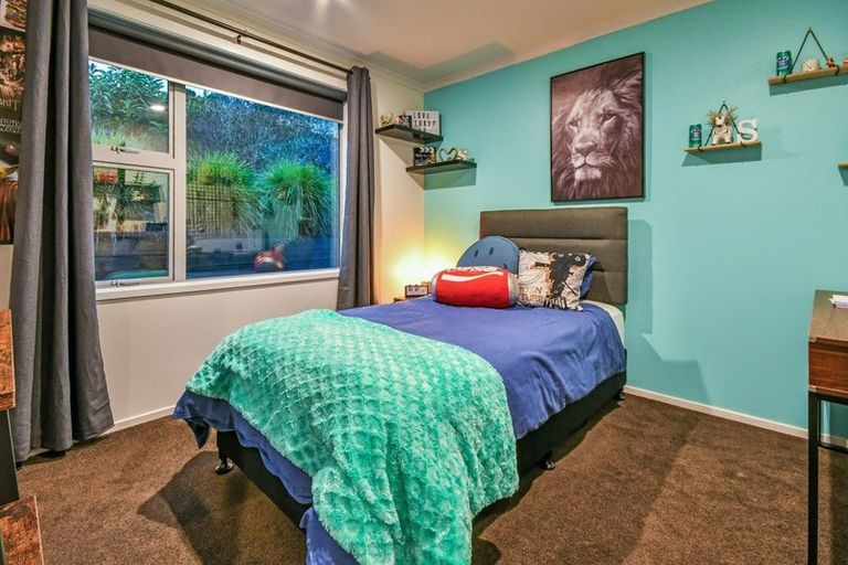 Photo of property in 19 Raithburn Terrace, Pokeno, 2402