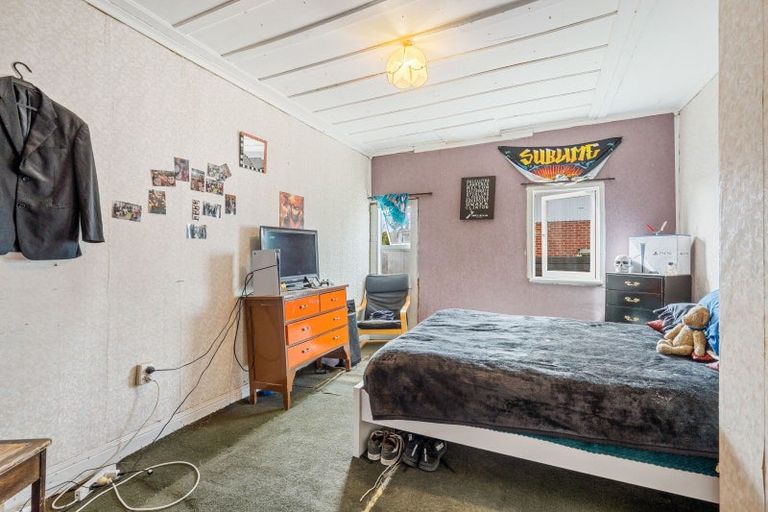 Photo of property in 8 High Street, Milton, 9220