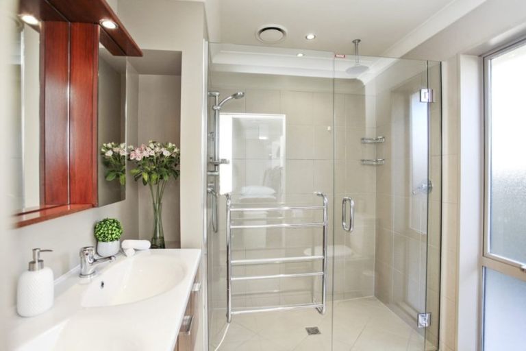 Photo of property in 35 Country Palms Drive, Halswell, Christchurch, 8025