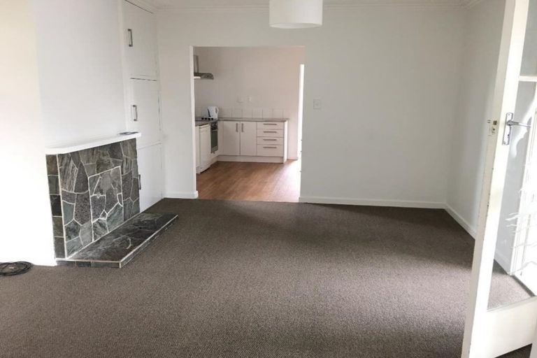 Photo of property in 99 Avonhead Road, Avonhead, Christchurch, 8042