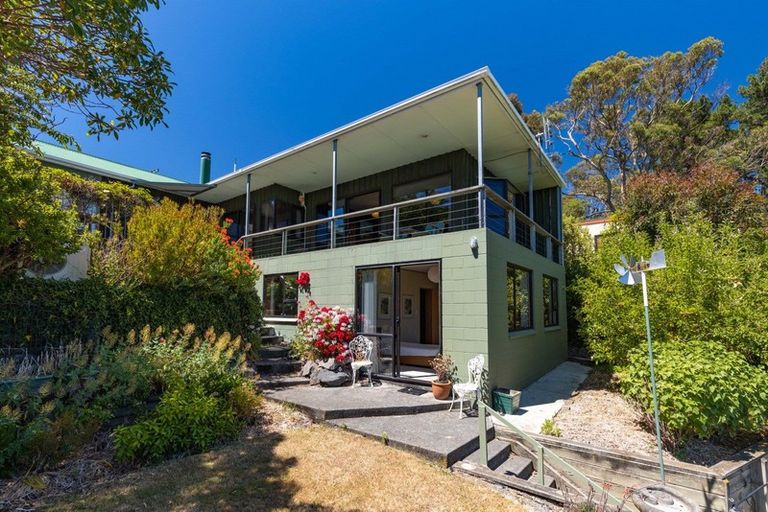 Photo of property in 9 Waipapa Avenue, Diamond Harbour, 8972