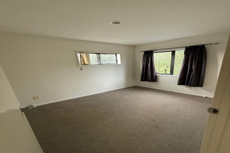 Photo of property in 12/36 West Coast Road, Glen Eden, Auckland, 0602