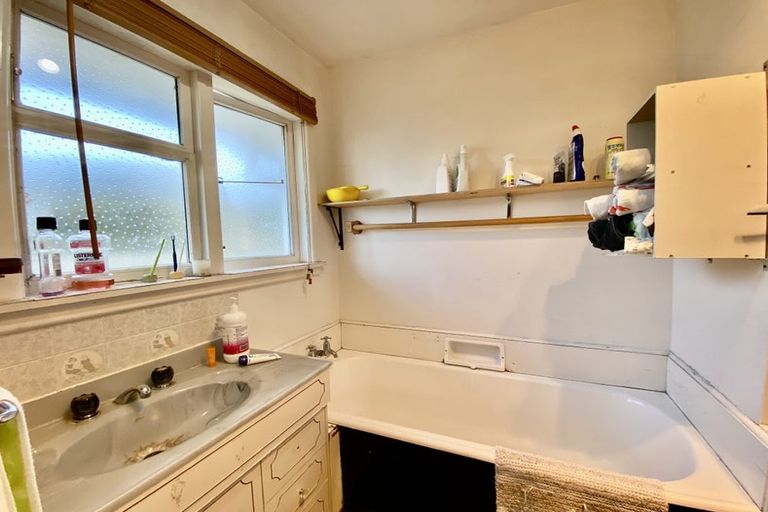 Photo of property in 17 Kendal Avenue, Burnside, Christchurch, 8053