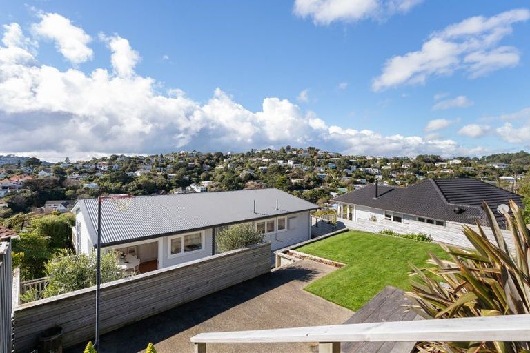 Photo of property in 74 Kano Street, Karori, Wellington, 6012