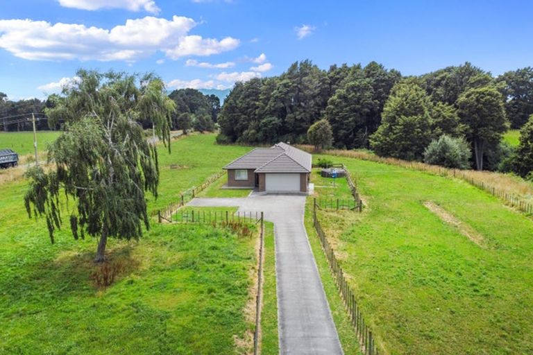 Photo of property in 632 Campbell Road, Richmond Downs, Walton, 3475