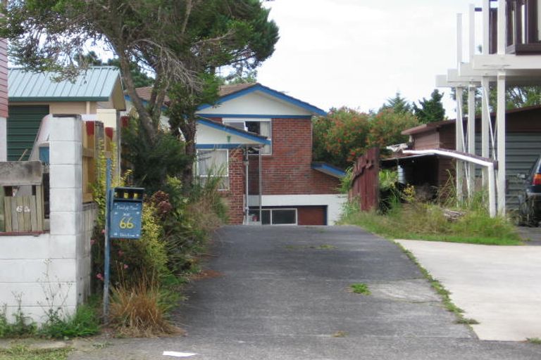 Photo of property in 66 Butterworth Drive, Glendene, Auckland, 0602