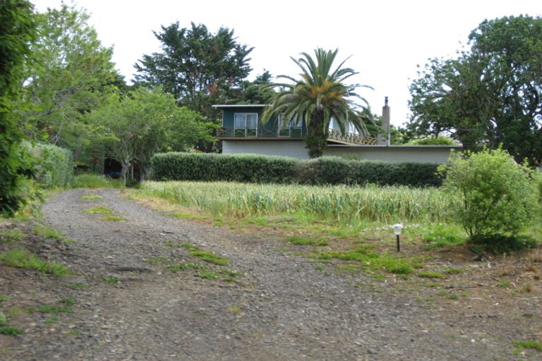 Photo of property in 70 Tuakau Road, Pukekohe, 2120