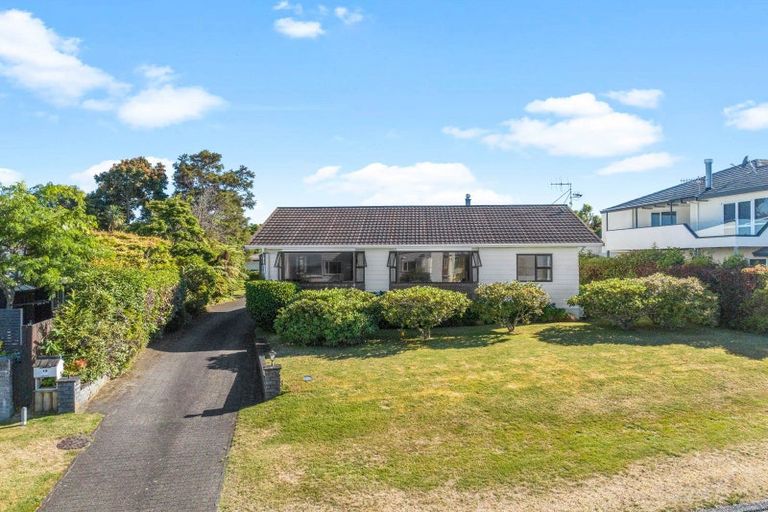 Photo of property in 12 Pataka Road, Taupo, 3330