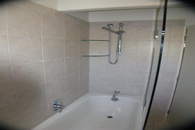 Photo of property in 32 Penzance Road, Mairangi Bay, Auckland, 0630