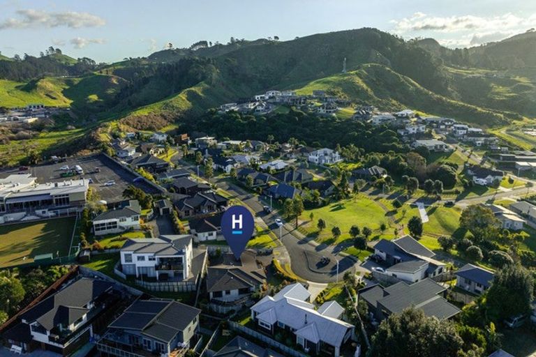 Photo of property in 18 Ralph Lane, Waihi Beach, 3611