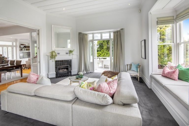 Photo of property in 29 Maritime Terrace, Birkenhead, Auckland, 0626