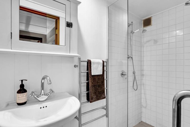 Photo of property in 13 Tokomaru Street, Welbourn, New Plymouth, 4312