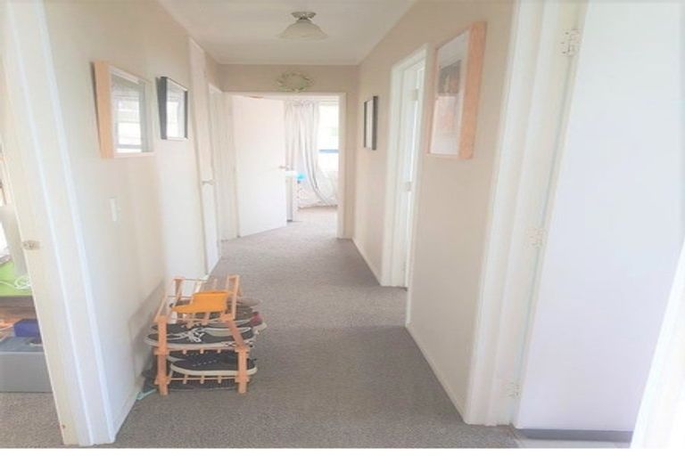 Photo of property in 6 Doncaster Terrace, Ascot Park, Porirua, 5024