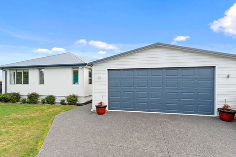 Photo of property in 429 Bower Avenue, Parklands, Christchurch, 8083