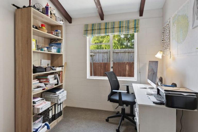 Photo of property in 11a Weston Road, St Albans, Christchurch, 8052