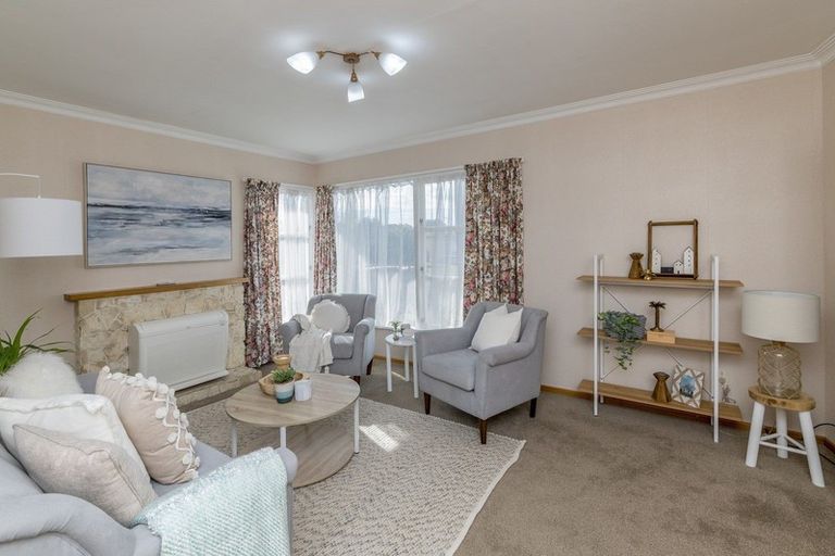 Photo of property in 7 Carlisle Street, Levin, 5510