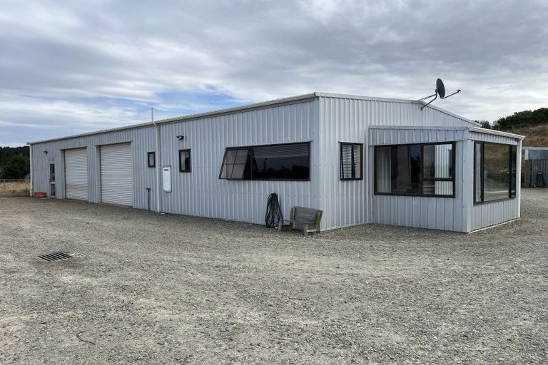 Photo of property in 3/102 Beach Road, Awamoa, Oamaru, 9495