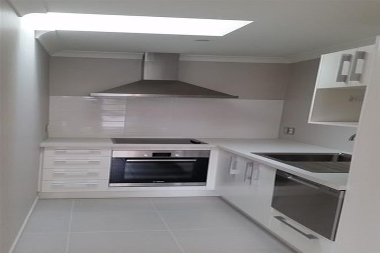 Photo of property in 2/10 Lindsay Street, St Albans, Christchurch, 8014