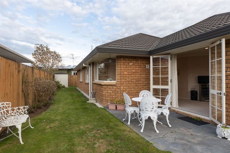 Photo of property in 71 Amberley Avenue, Highbury, Palmerston North, 4412