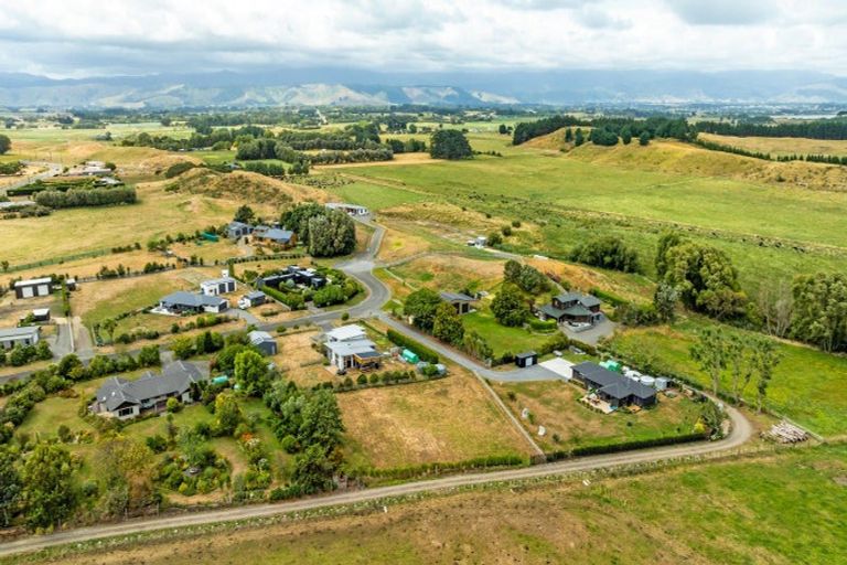 Photo of property in 16 Grefor Lane, Waitarere, Levin, 5574