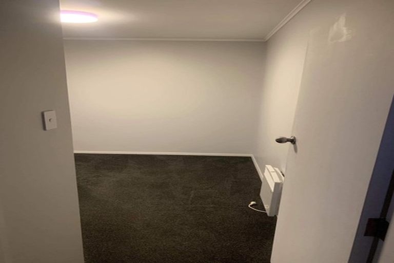 Photo of property in 18 Owhiti Street, Titahi Bay, Porirua, 5022