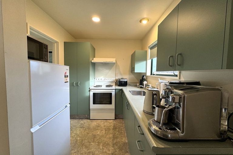 Photo of property in 50d Lanark Street, Balclutha, 9230