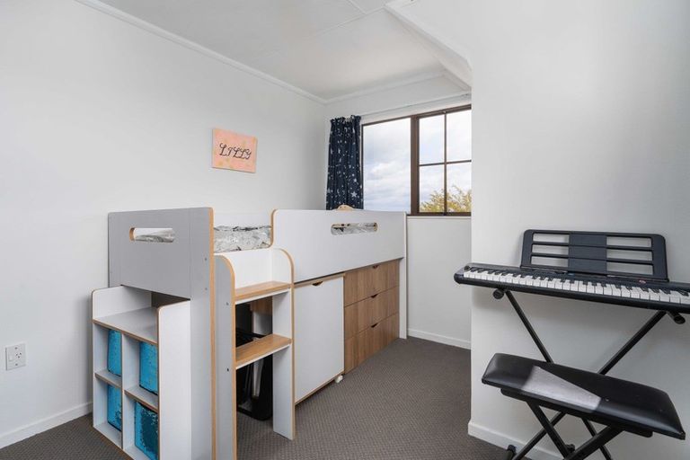 Photo of property in 33 Park View Avenue, Feilding, 4702