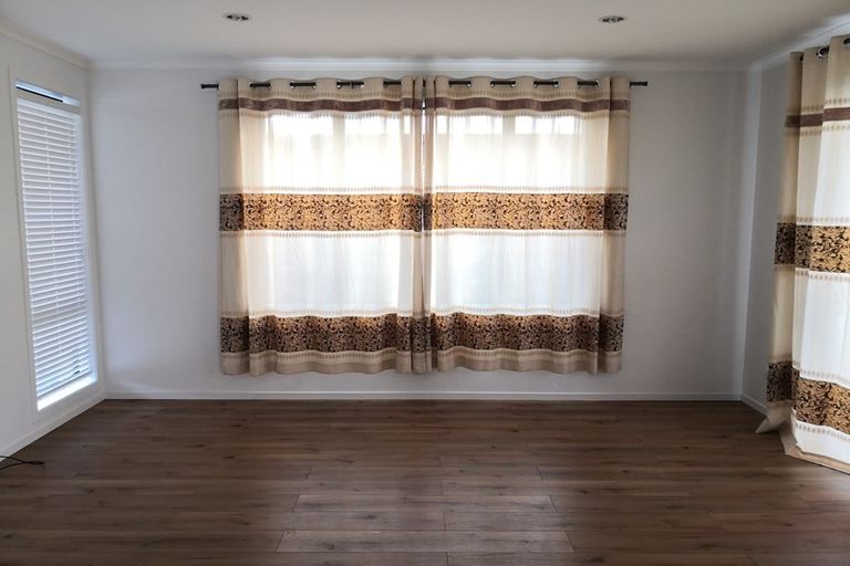 Photo of property in 32 Sirius Crescent, Rototuna North, Hamilton, 3210