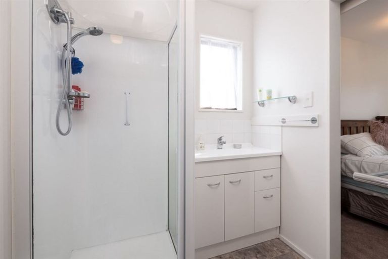 Photo of property in 1/50 Nottingham Avenue, Halswell, Christchurch, 8025