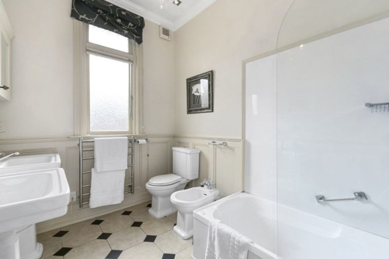 Photo of property in 28 Bedford Street, Saint Clair, Dunedin, 9012