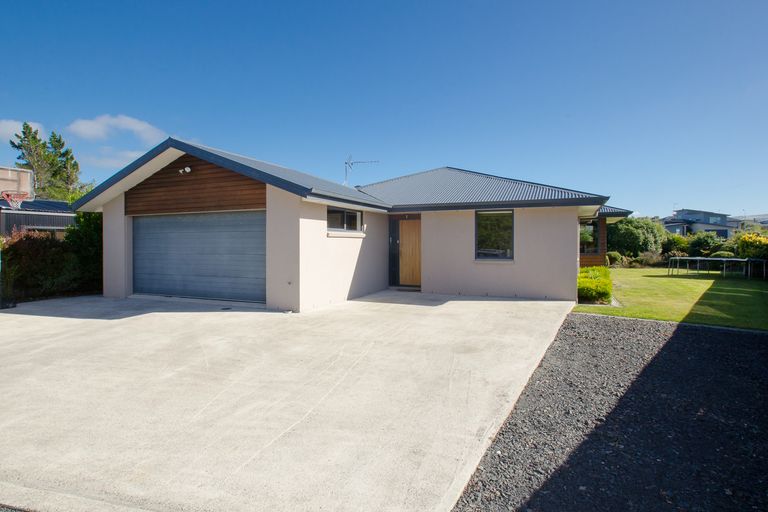 Photo of property in 42 Friendship Drive, Waldronville, Dunedin, 9018