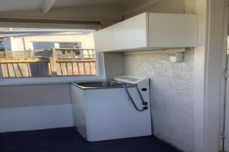 Photo of property in 13 Manning Place, Woolston, Christchurch, 8023