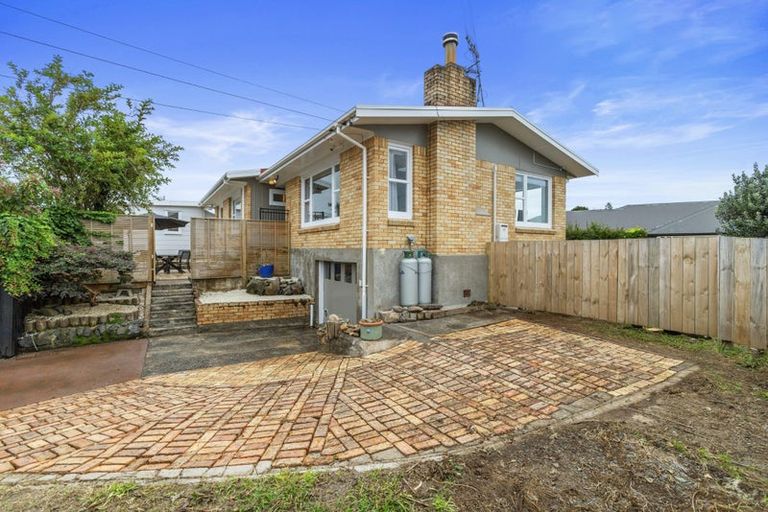 Photo of property in 25 Young Street, Morrinsville, 3300