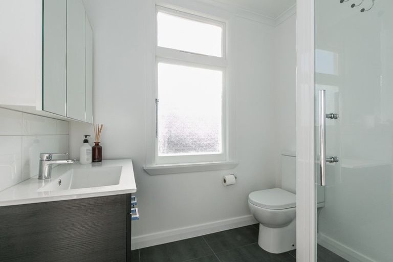 Photo of property in 150 Vigor Brown Street, Napier South, Napier, 4110