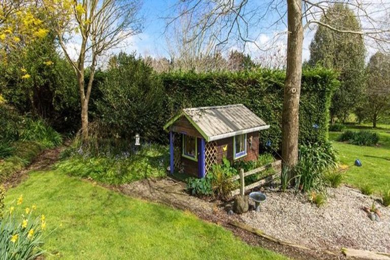 Photo of property in 71 Gellert Road, Karaka, Papakura, 2580