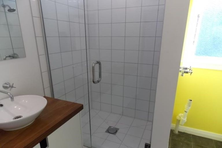 Photo of property in 70 Chamberlain Road, Karori, Wellington, 6012