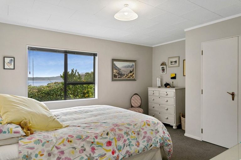 Photo of property in 2/10 Te Hepera Street, Waipahihi, Taupo, 3330