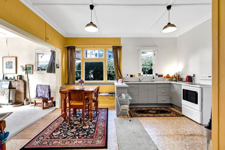 Photo of property in 92 Mill Road, Lower Vogeltown, New Plymouth, 4310