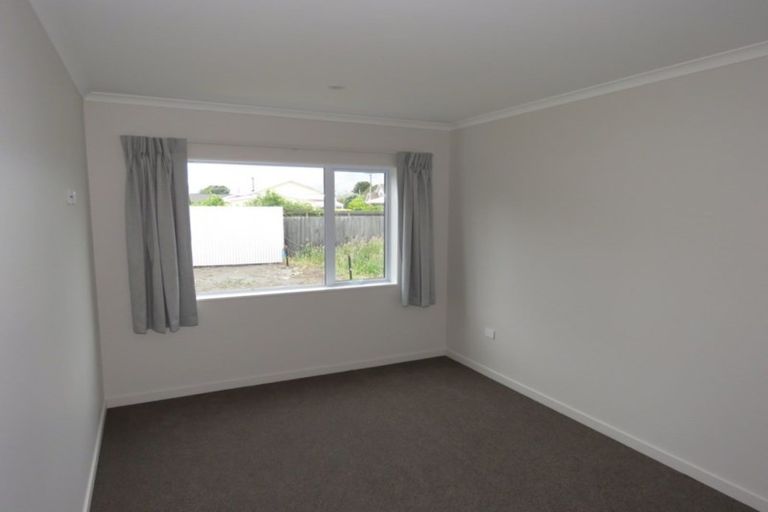 Photo of property in 9 Russell Street, Westport, 7825