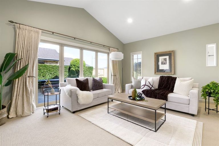 Photo of property in 69 Wiltshire Drive, Huntington, Hamilton, 3210