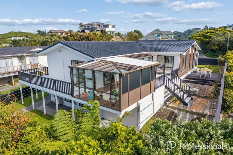 Photo of property in 276 Maungaraki Road, Maungaraki, Lower Hutt, 5010