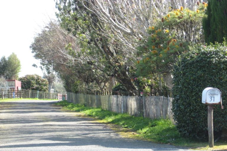 Photo of property in 31 Pararewa Drive, Whalers Gate, New Plymouth, 4310