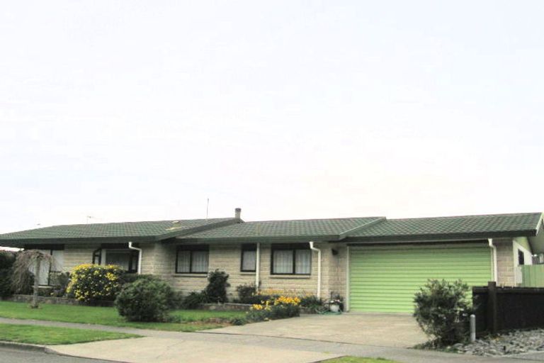 Photo of property in 3 Alley Place, Taradale, Napier, 4112