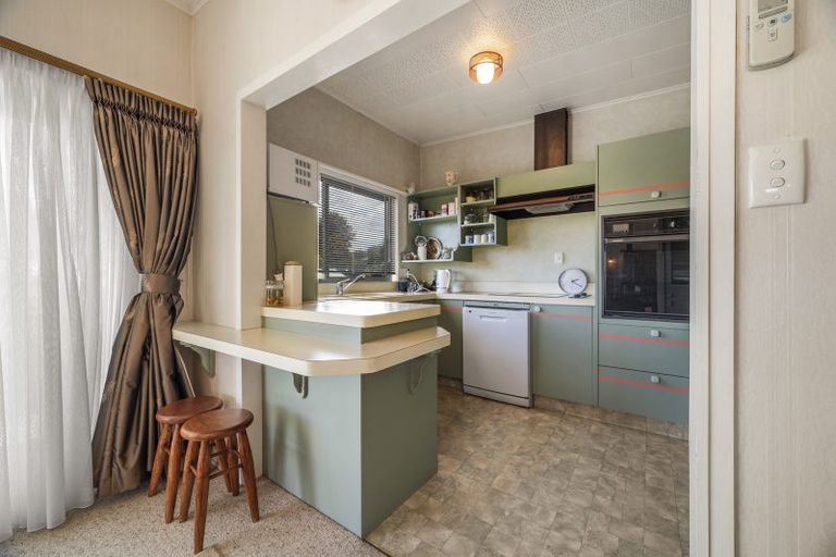 Photo of property in 138 Kawaha Point Road, Kawaha Point, Rotorua, 3010