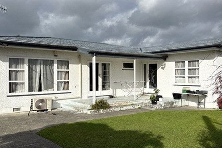 Photo of property in 103 Terrace Road, Parkvale, Hastings, 4122