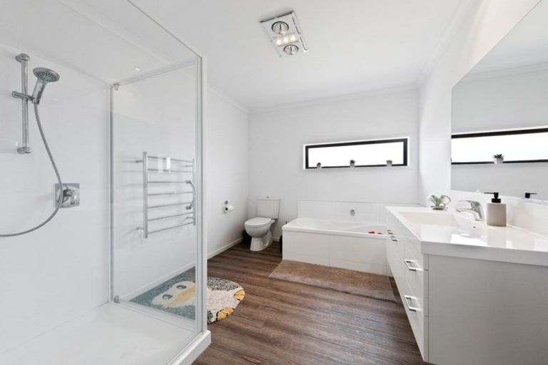 Photo of property in 5 Kirklee Lane, Pokeno, 2402