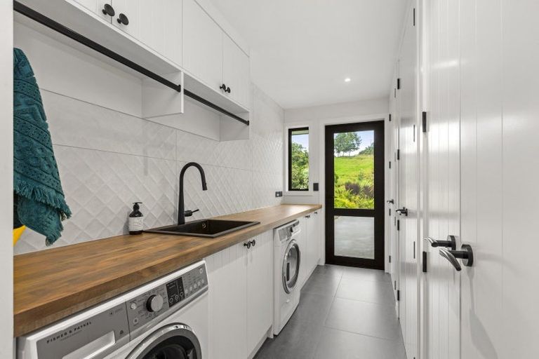 Photo of property in 387 Te Tahi Road, Puketotara, Te Awamutu, 3876