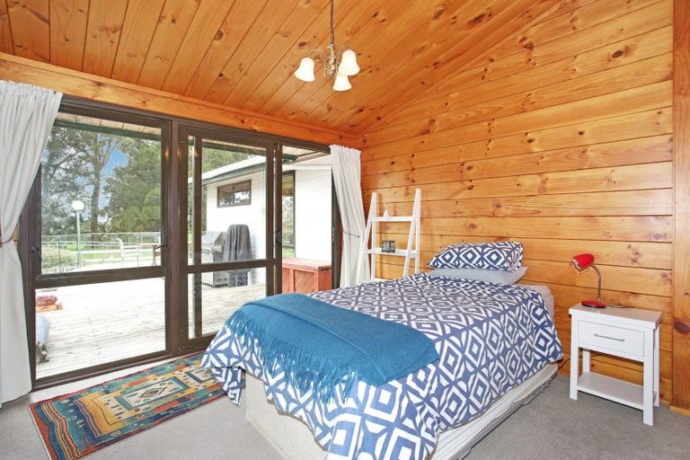 Photo of property in 212b Glenbrook Beach Road, Glenbrook, Waiuku, 2681