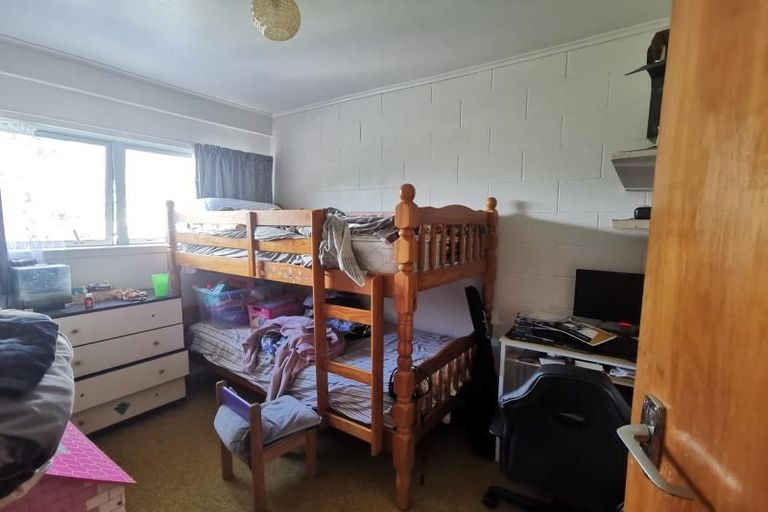 Photo of property in 4/41a Tramway Road, Beach Haven, Auckland, 0626